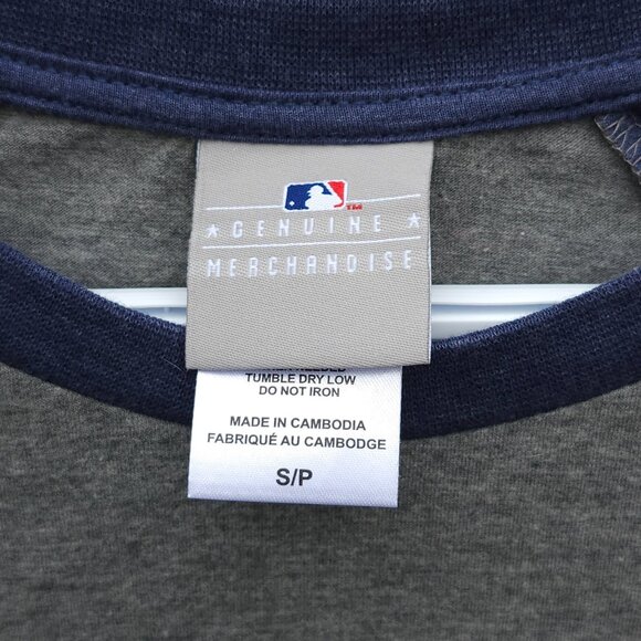 TORONTO BLUE JAYS Raglan t-shirt Women's Small BNWT Baseball MLB LONG Sleeve - Picture 2 of 7